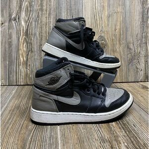 Nike Air Jordan 1 Retro High OG GS Shadow 2018 Size 6Y Sneakers Shoes 575441-013
